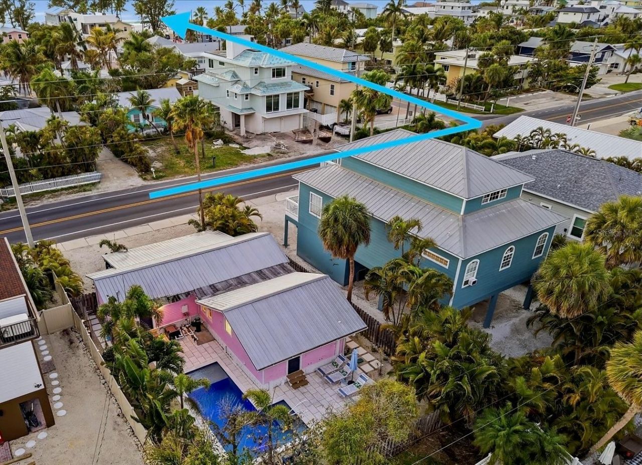 2913 Gulf Drive, Holmes Beach, FL 34217 Photo