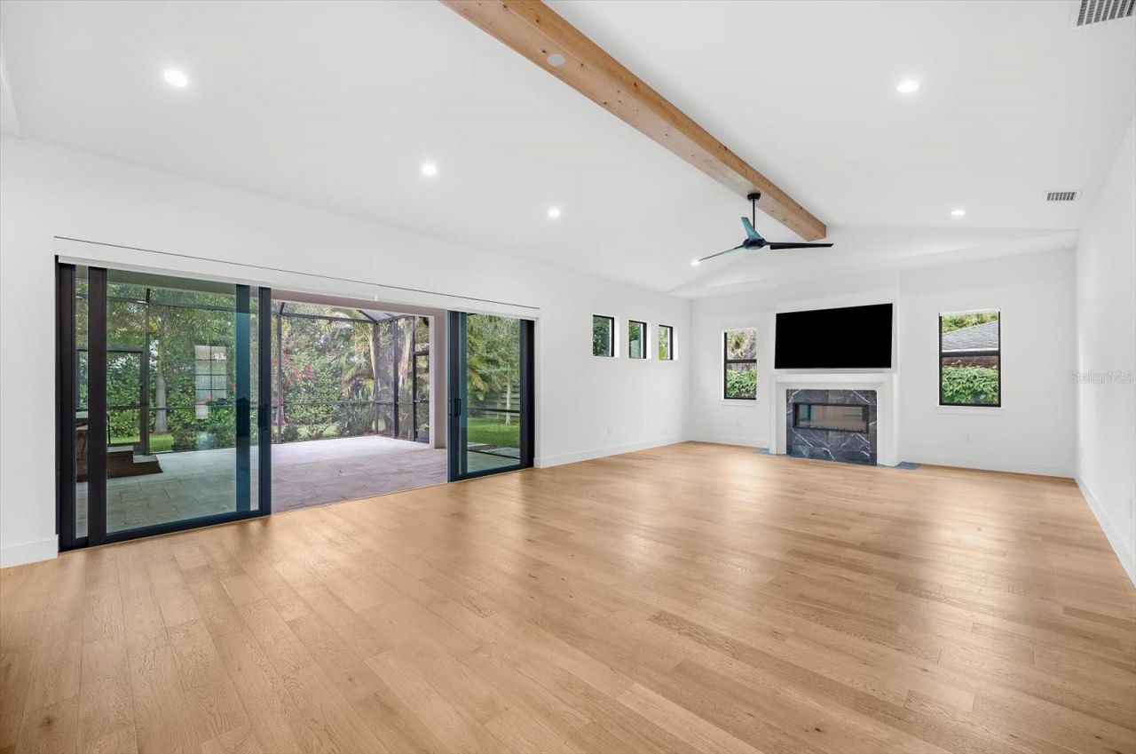 2135 Datura Street, Sarasota, FL 34239 Photo