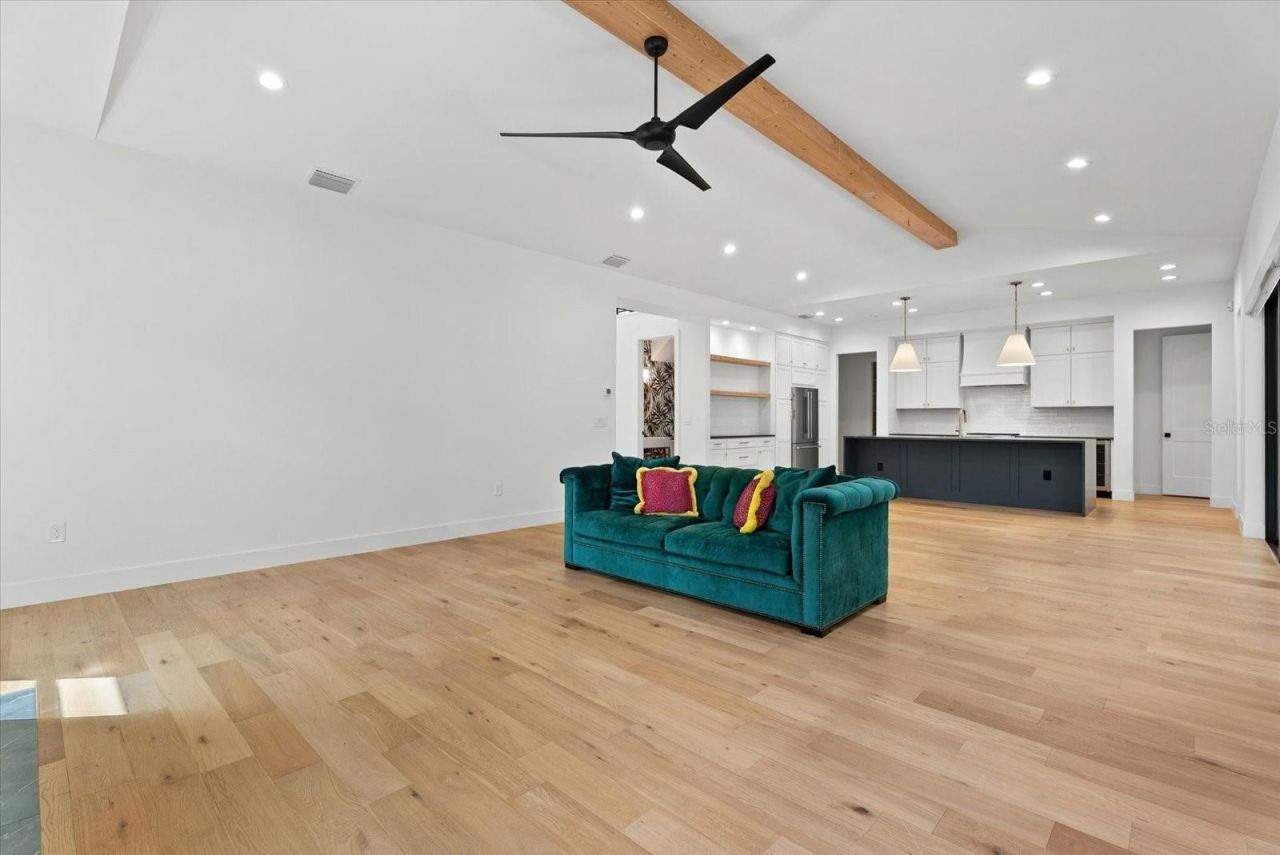 2135 Datura Street, Sarasota, FL 34239 Photo