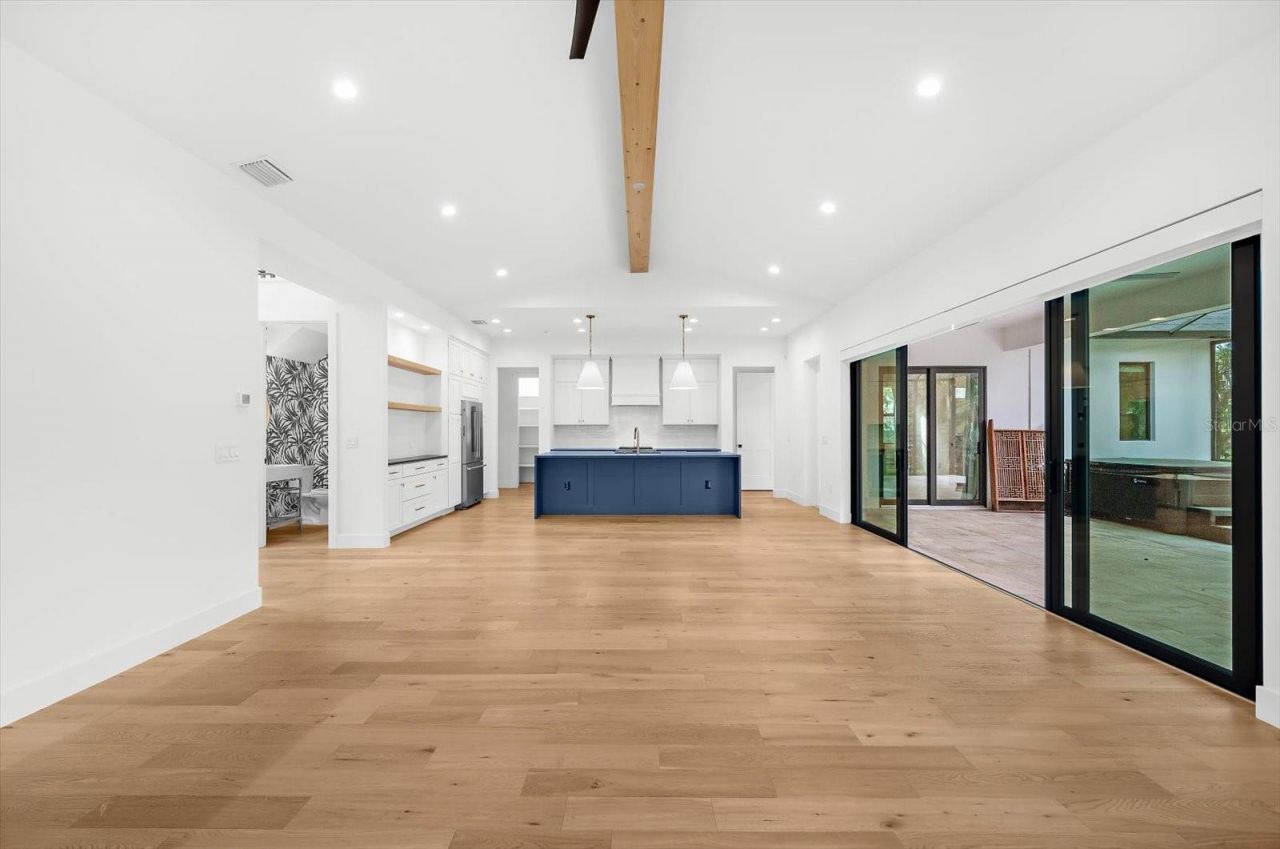 2135 Datura Street, Sarasota, FL 34239 Photo