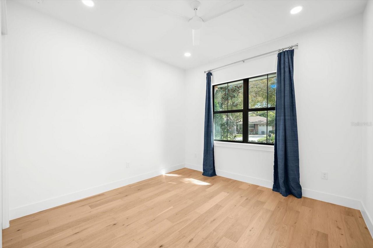 2135 Datura Street, Sarasota, FL 34239 Photo