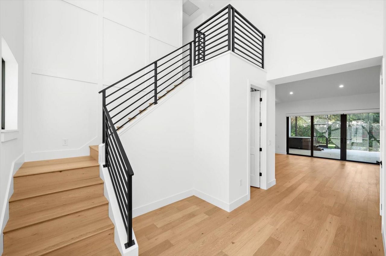 2135 Datura Street, Sarasota, FL 34239 Photo