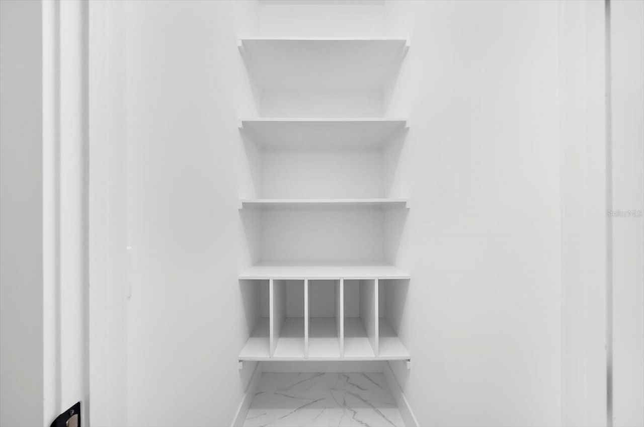 2135 Datura Street, Sarasota, FL 34239 Photo