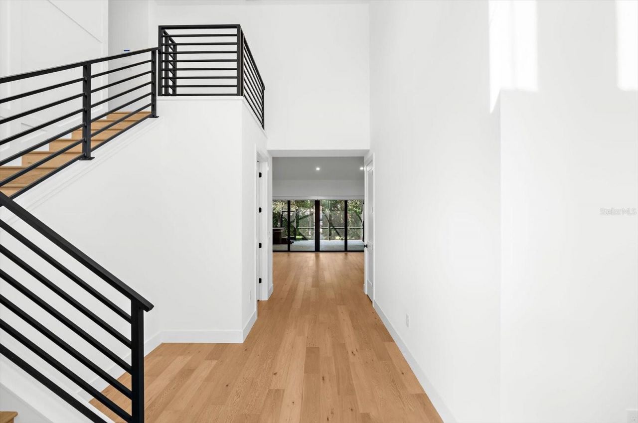 2135 Datura Street, Sarasota, FL 34239 Photo