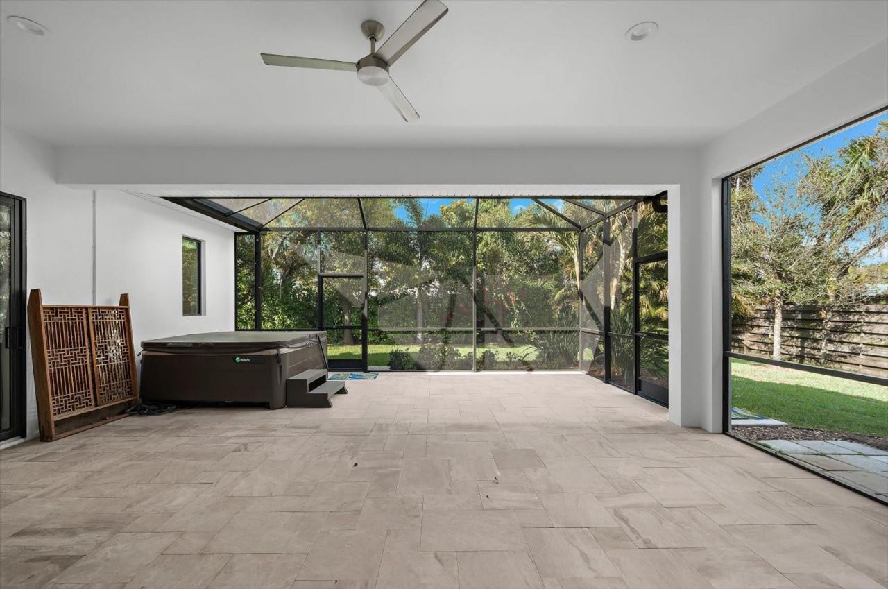 2135 Datura Street, Sarasota, FL 34239 Photo