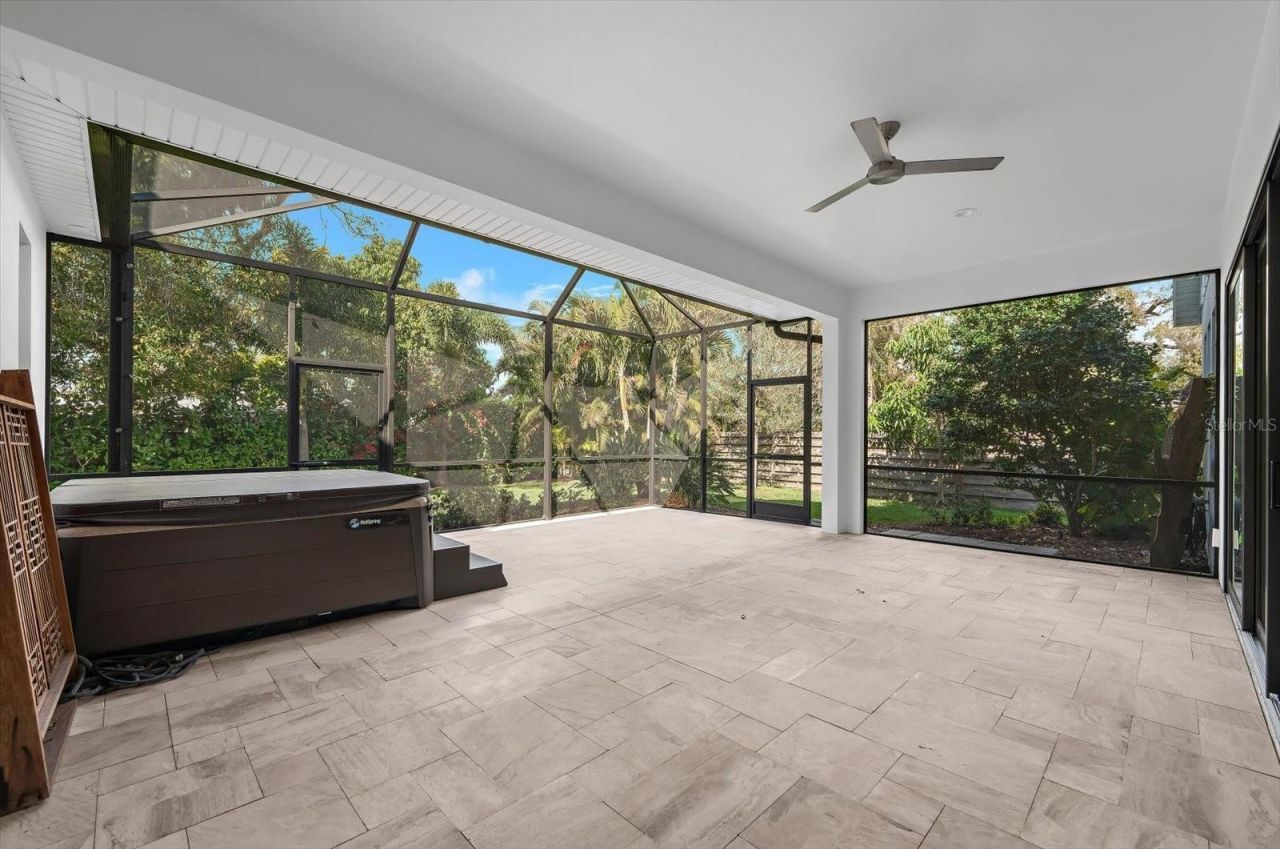 2135 Datura Street, Sarasota, FL 34239 Photo