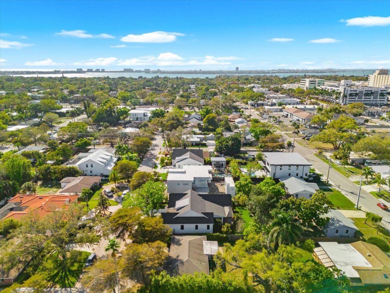 2135 Datura Street, Sarasota, FL 34239 Photo