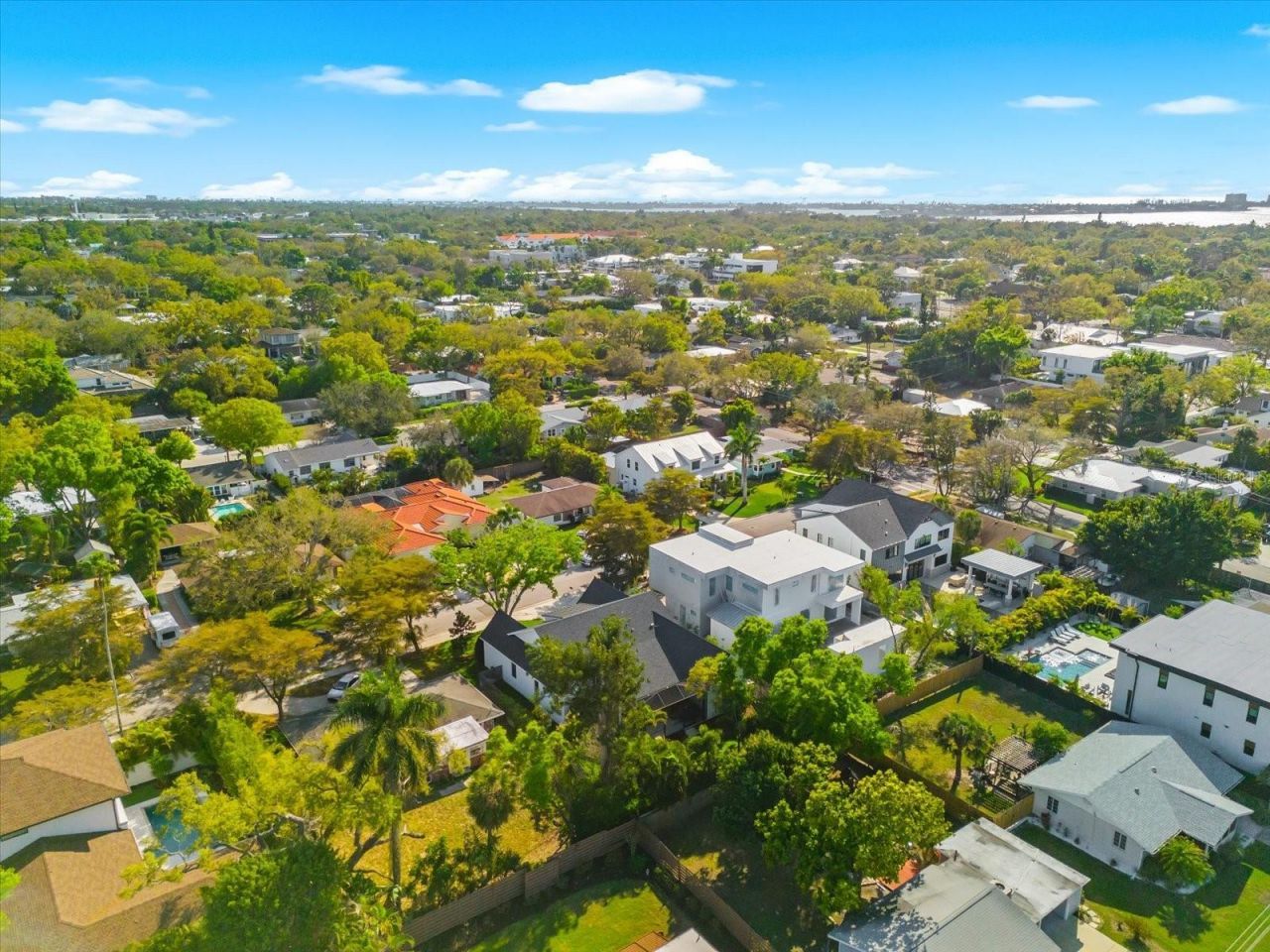 2135 Datura Street, Sarasota, FL 34239 Photo