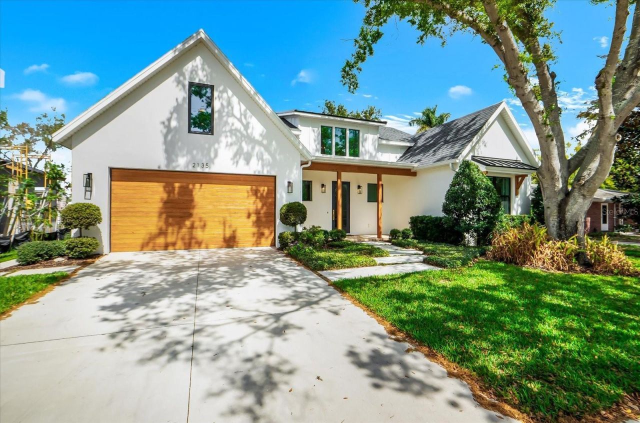 2135 Datura Street, Sarasota, FL 34239 Photo