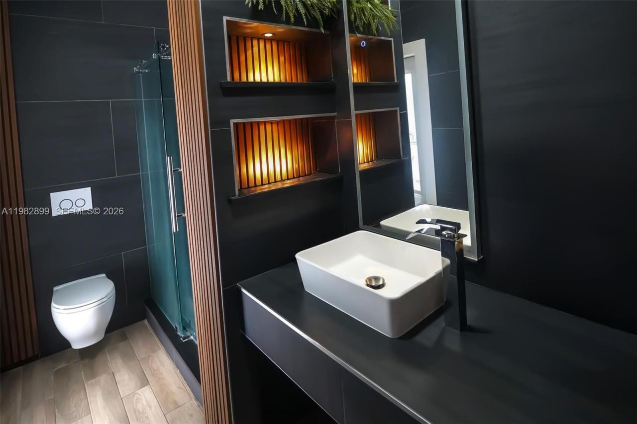 16334 SW 57th St, Miami, FL 33193 Photo