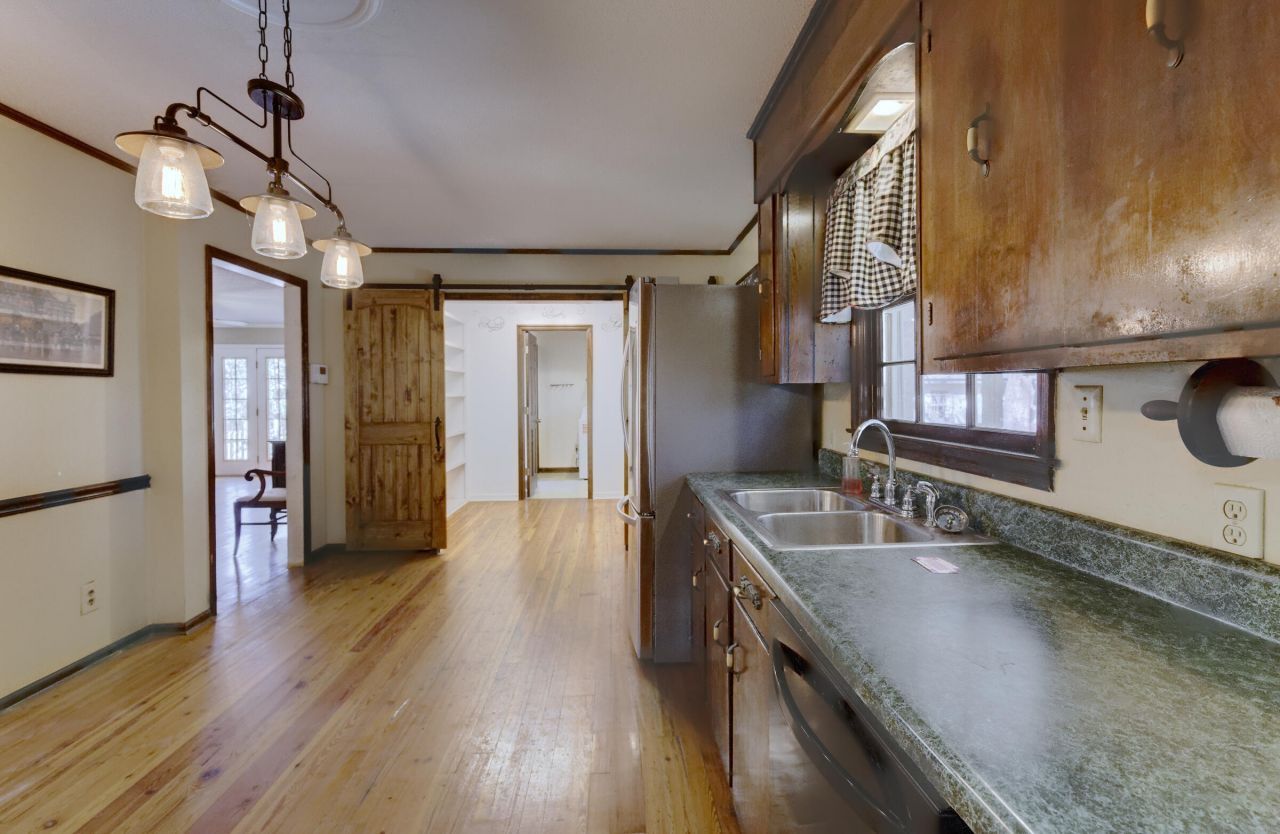 101 Dorchester Lane Photo 25