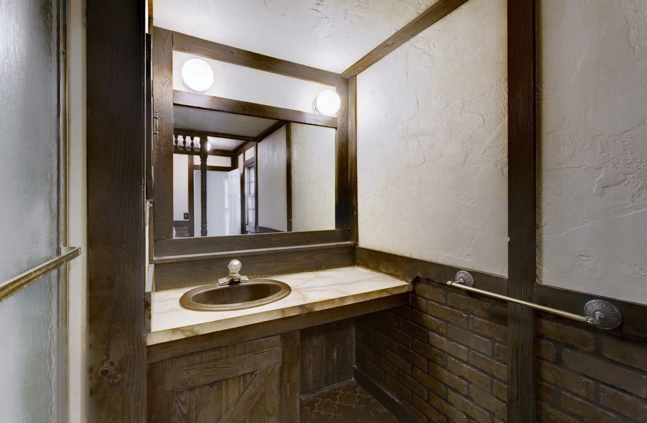 101 Dorchester Lane Photo 44