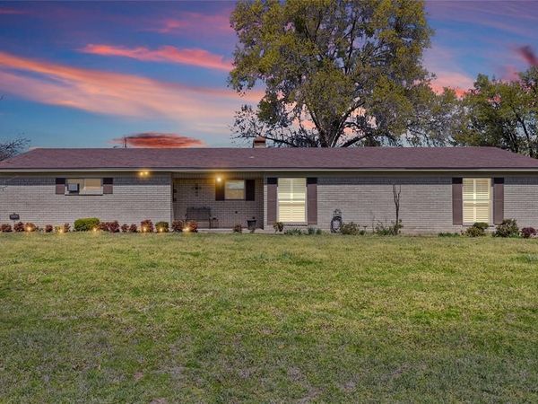 1901 College Street, Sulphur Springs, TX 75482