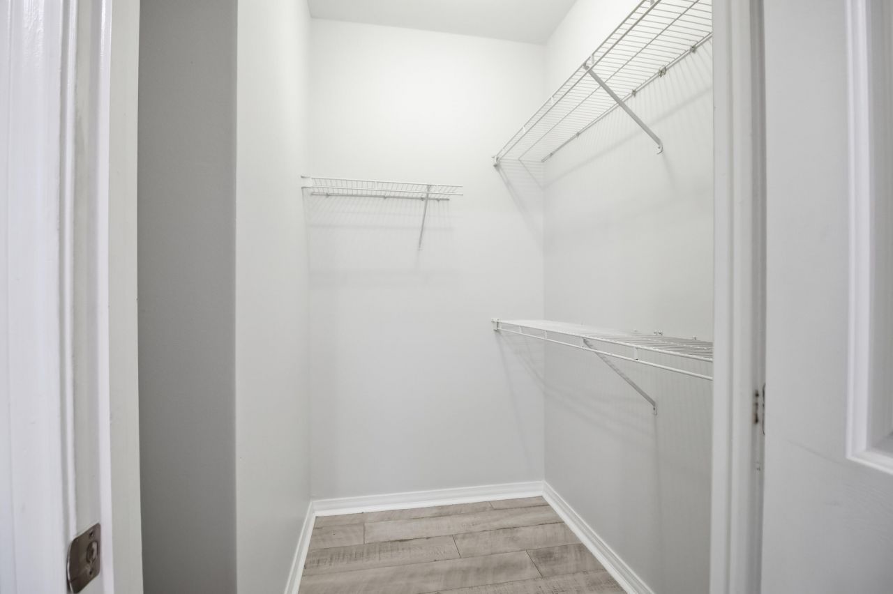 130 River Landing Drive Photo 14