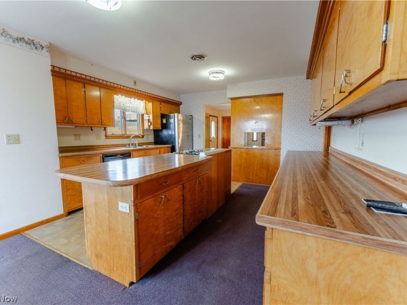 3967 Crooked Run Road NW, New Philadelphia, OH 44663 Photo 10