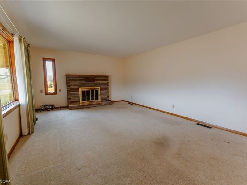 3967 Crooked Run Road NW, New Philadelphia, OH 44663 Photo 14