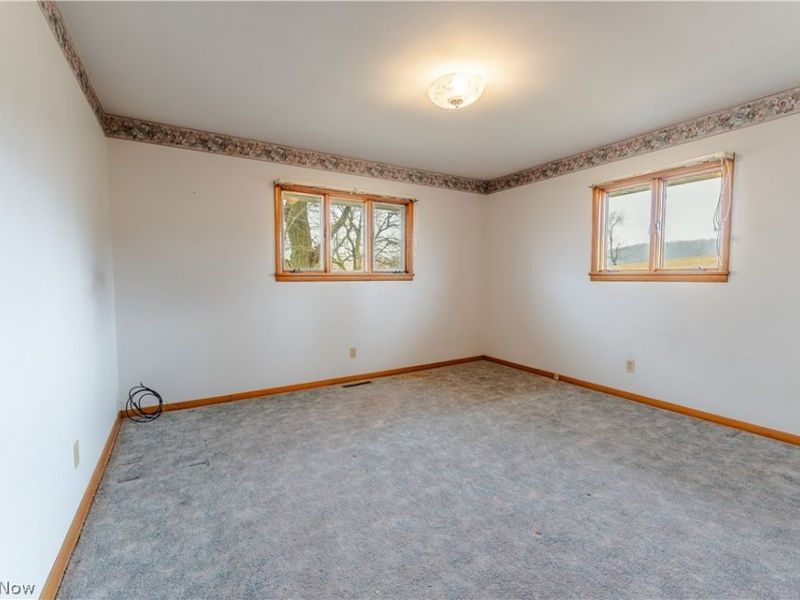 3967 Crooked Run Road NW, New Philadelphia, OH 44663 Photo 22