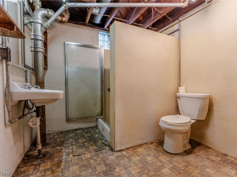 3967 Crooked Run Road NW, New Philadelphia, OH 44663 Photo 24