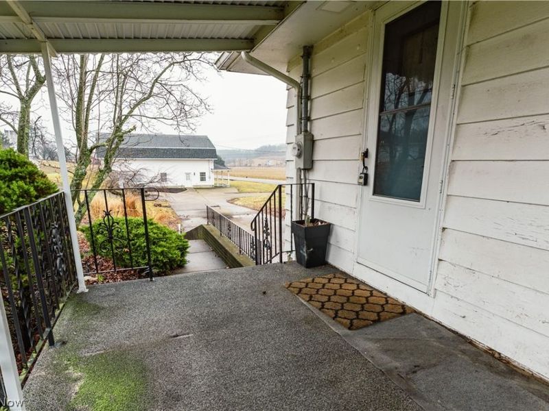 3967 Crooked Run Road NW, New Philadelphia, OH 44663 Photo 36