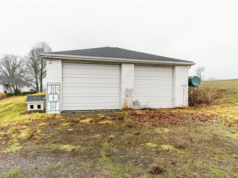 3967 Crooked Run Road NW, New Philadelphia, OH 44663 Photo 39