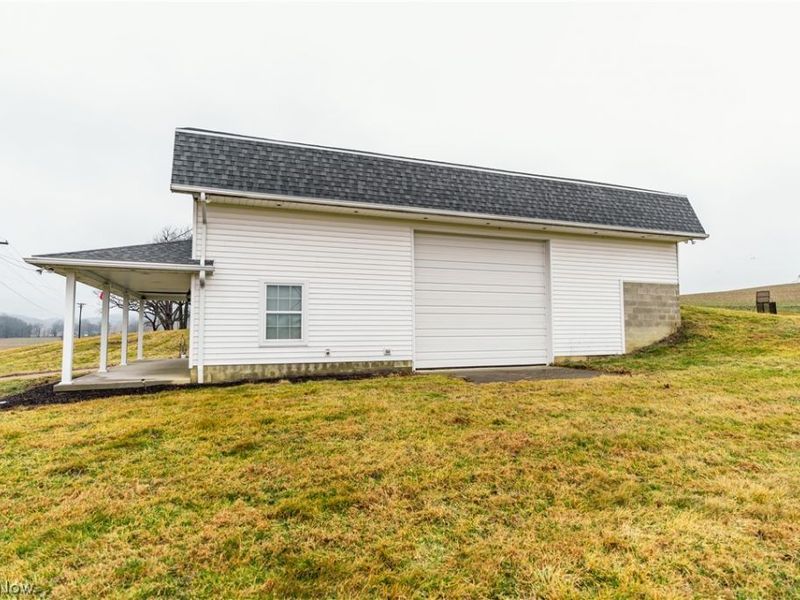 3967 Crooked Run Road NW, New Philadelphia, OH 44663 Photo 41