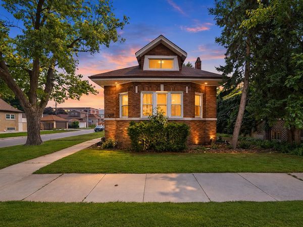 8101 S Kimbark Avenue , Chicago, IL 60619