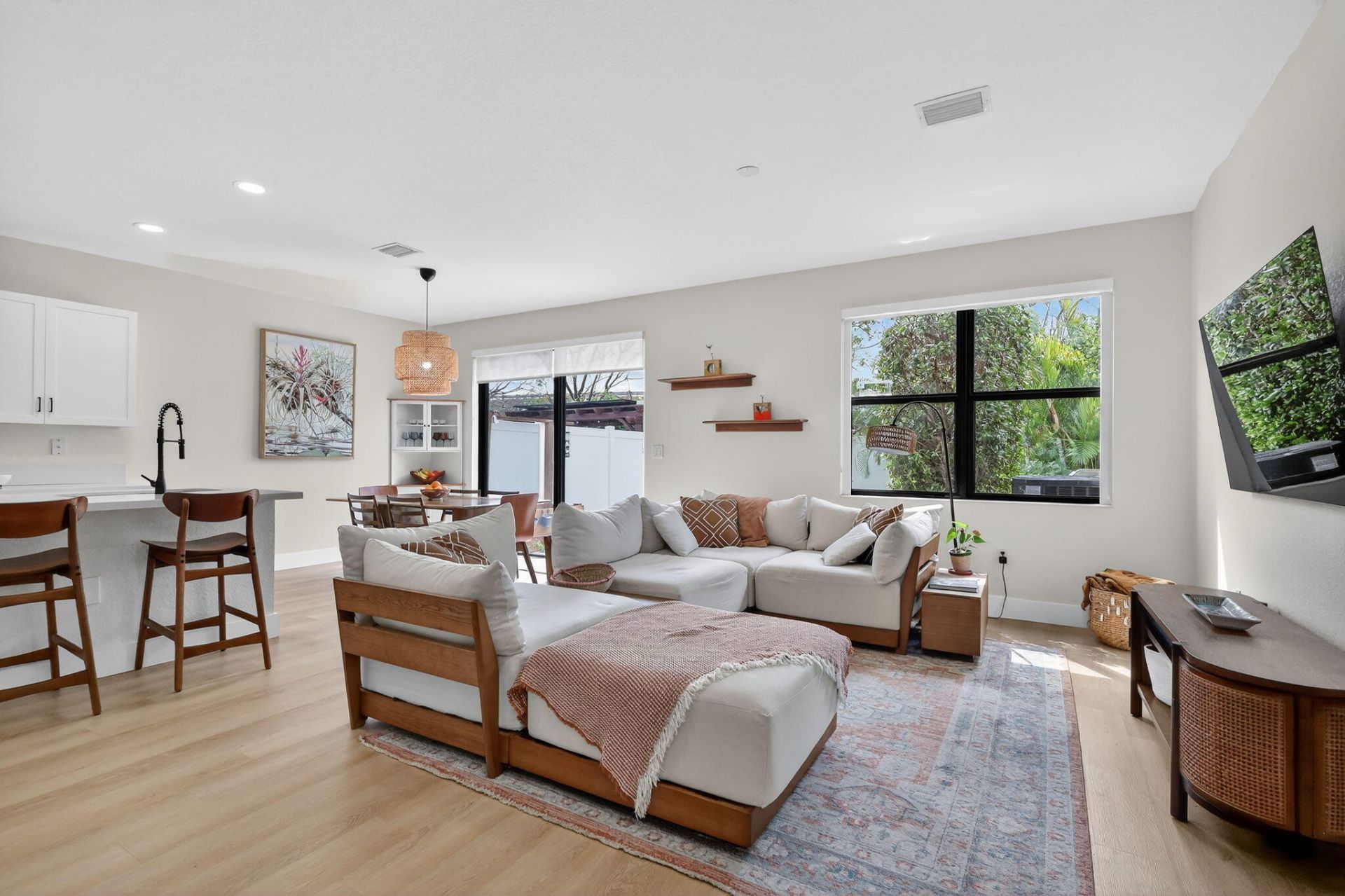 3234 W 100th Terrace, Hialeah, FL 33018 Photo