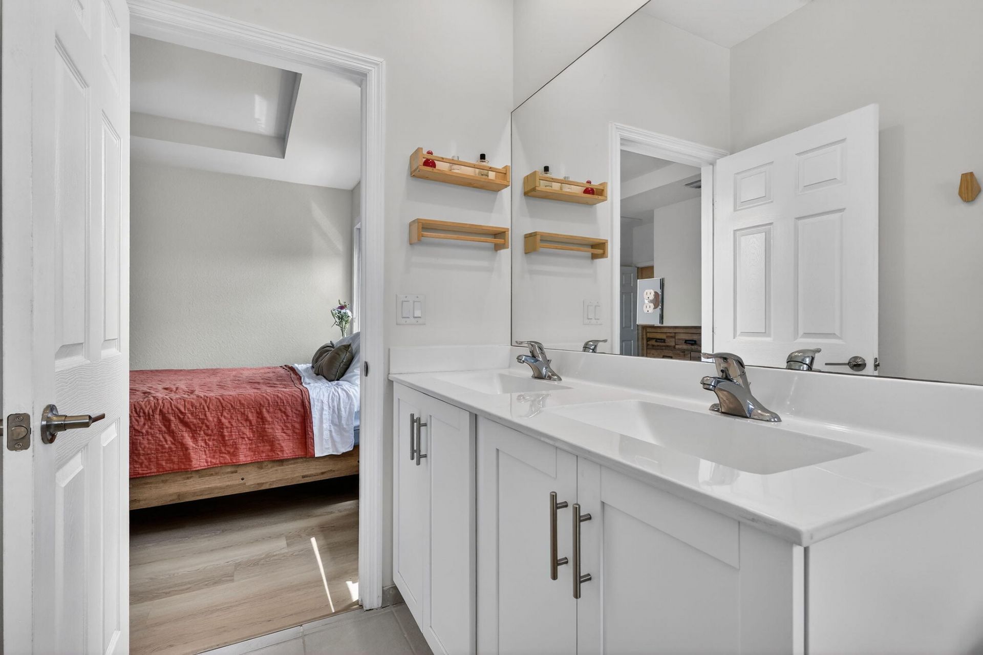 3234 W 100th Terrace, Hialeah, FL 33018 Photo