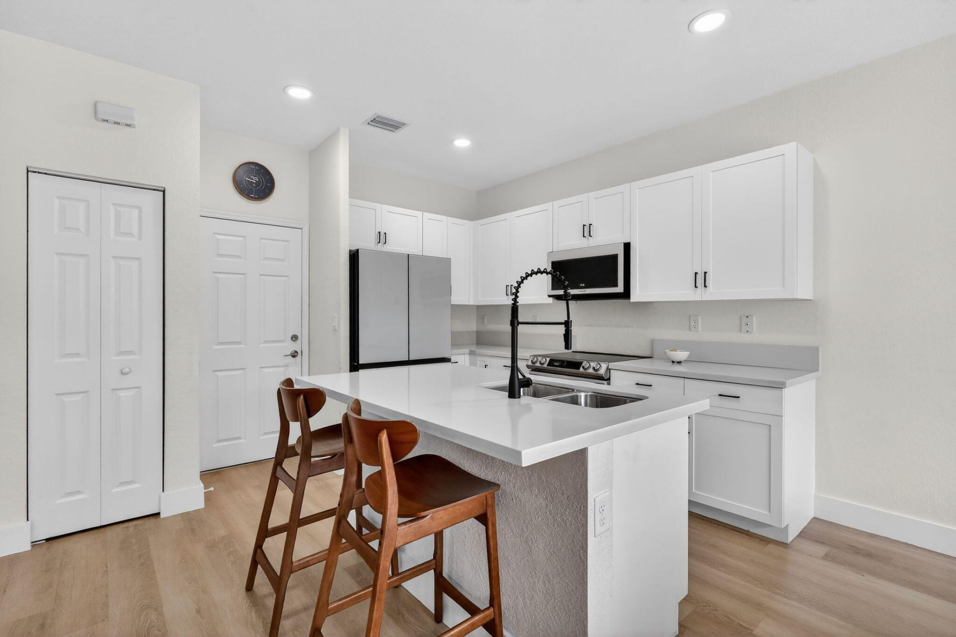 3234 W 100th Terrace, Hialeah, FL 33018 Photo