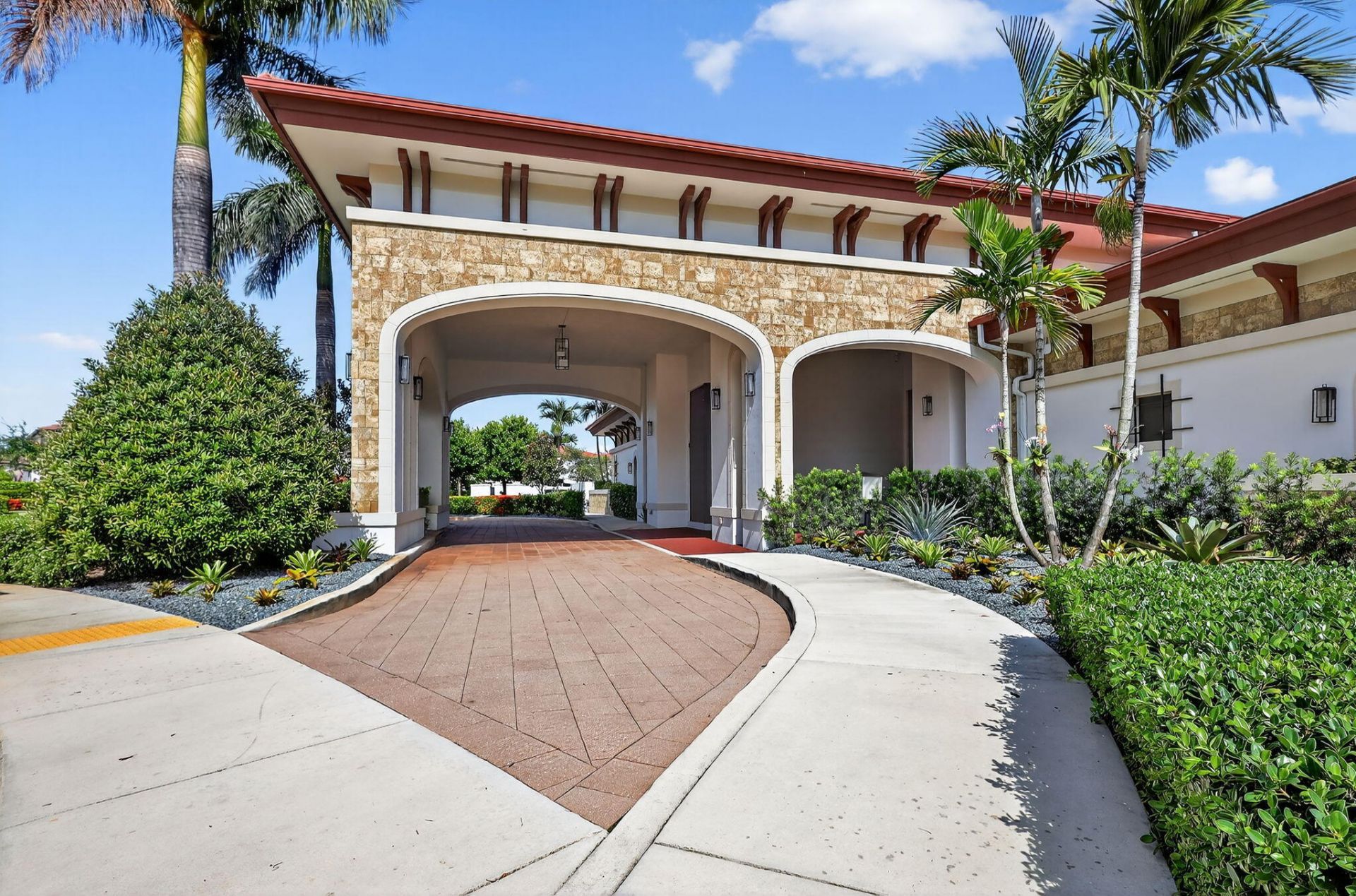 3234 W 100th Terrace, Hialeah, FL 33018 Photo