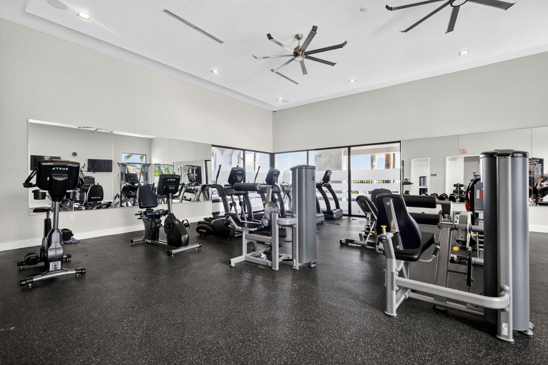 3234 W 100th Terrace, Hialeah, FL 33018 Photo