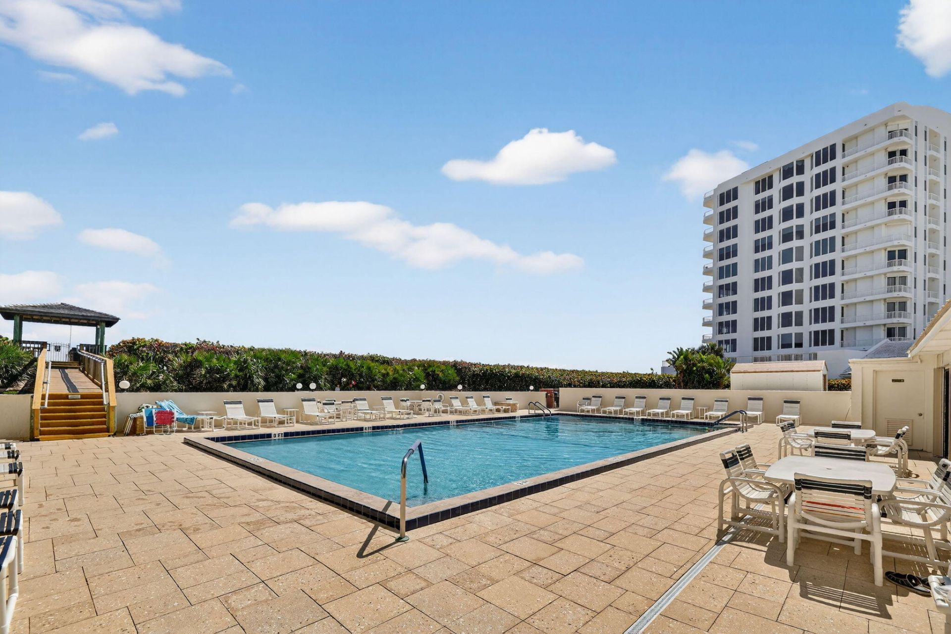 10044 S Ocean Drive, Unit 1103, Jensen Beach, FL 34957 Photo