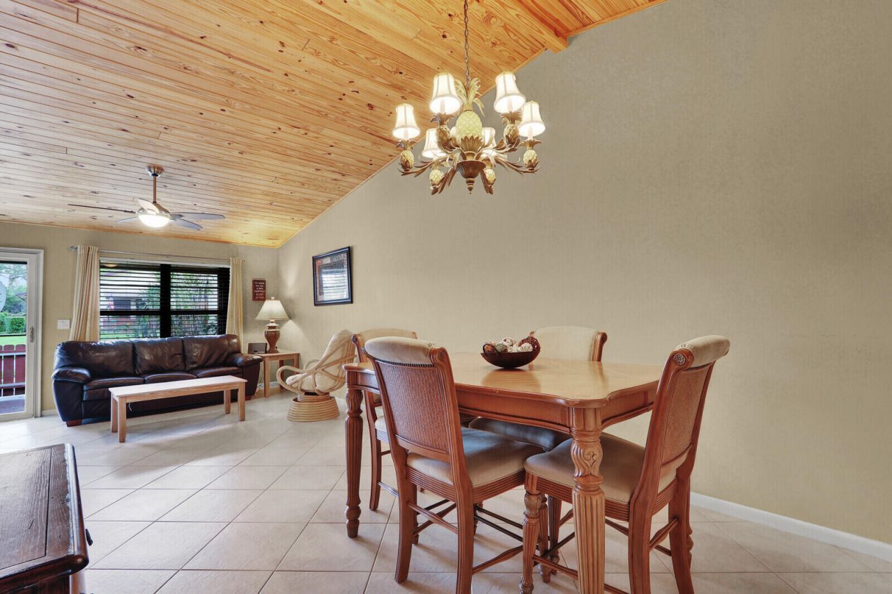 7909 SE Villa Circle, Hobe Sound, FL 33455 Photo