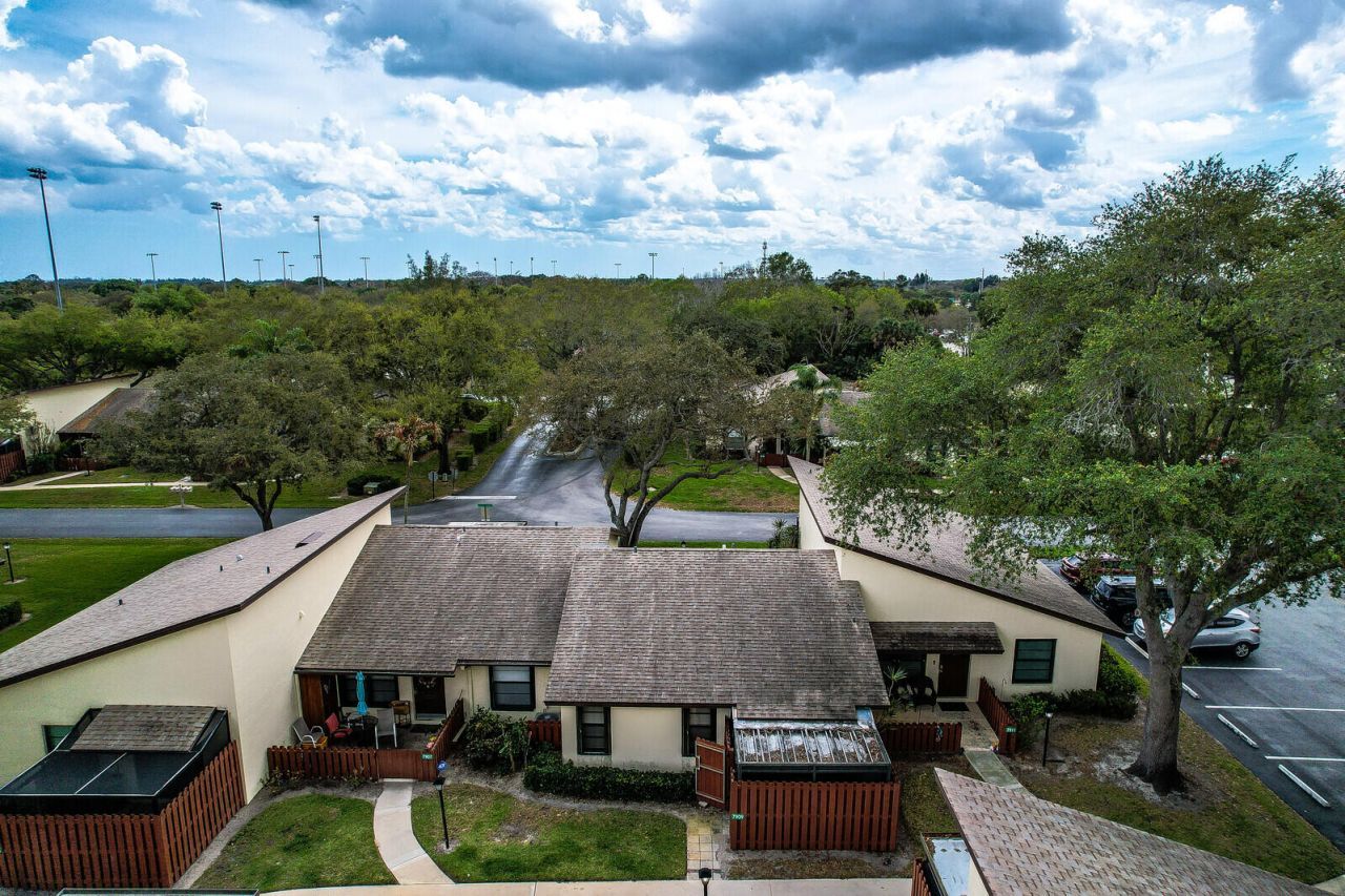 7909 SE Villa Circle, Hobe Sound, FL 33455 Photo