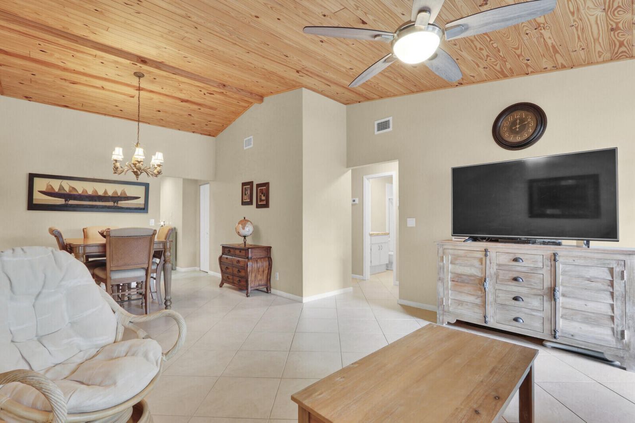 7909 SE Villa Circle, Hobe Sound, FL 33455 Photo