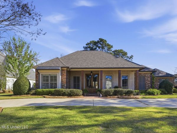 152 Herons Landing, Ridgeland, MS 39157