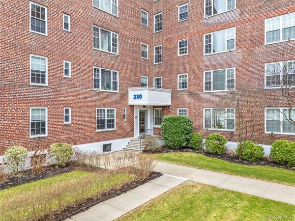 230 Pelham Road , Unit 4L, New Rochelle, NY 10805