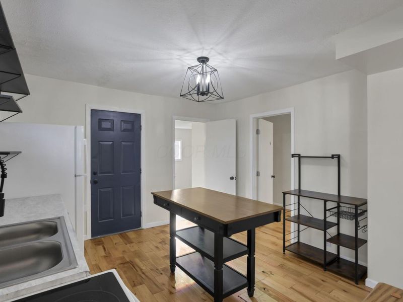 612 N Clinton Street, Mount Vernon, OH 43050 Photo 8