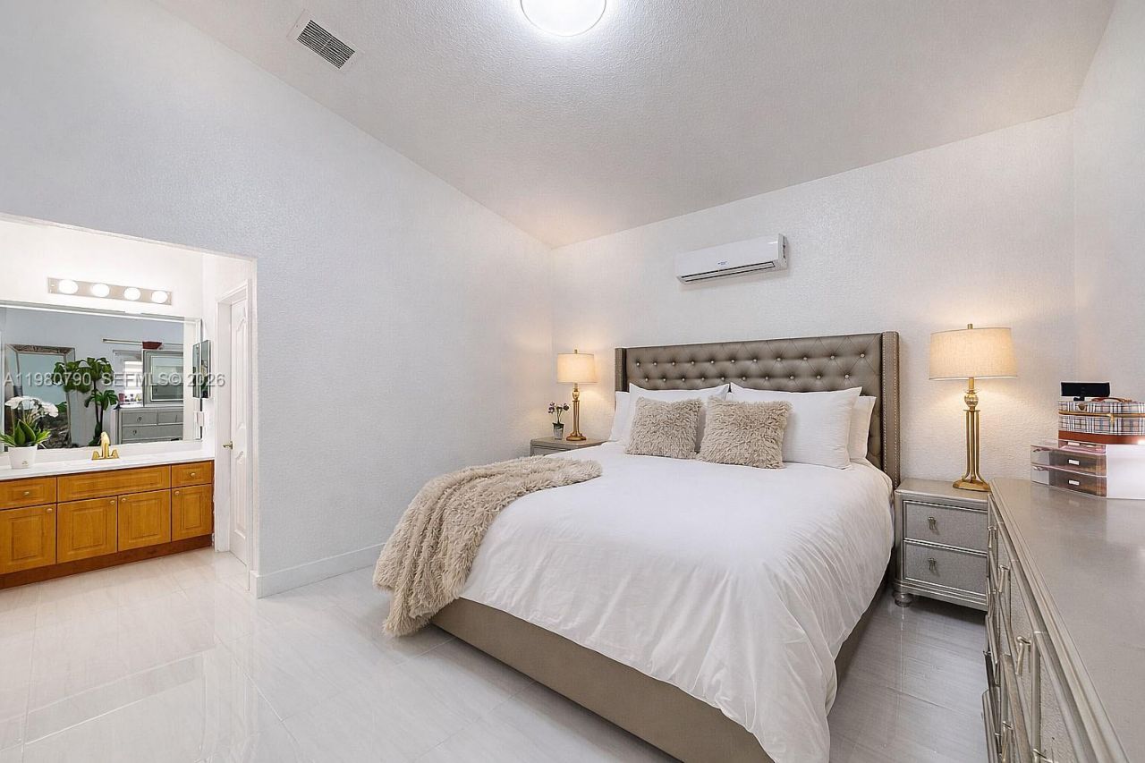 1405 SE 7th St, Homestead, FL 33033 Photo