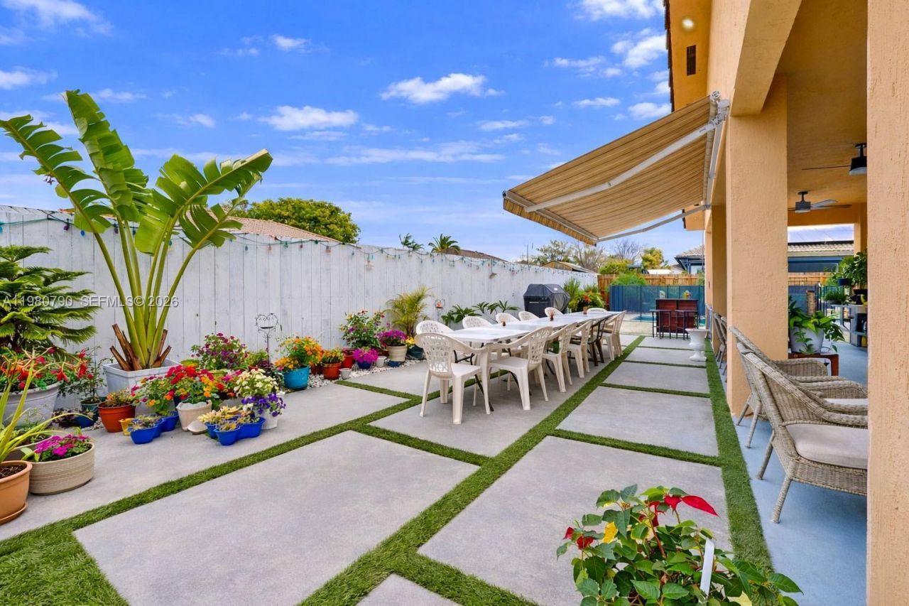 1405 SE 7th St, Homestead, FL 33033 Photo