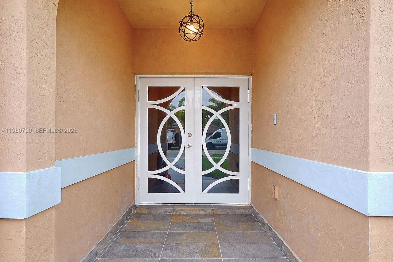 1405 SE 7th St, Homestead, FL 33033 Photo