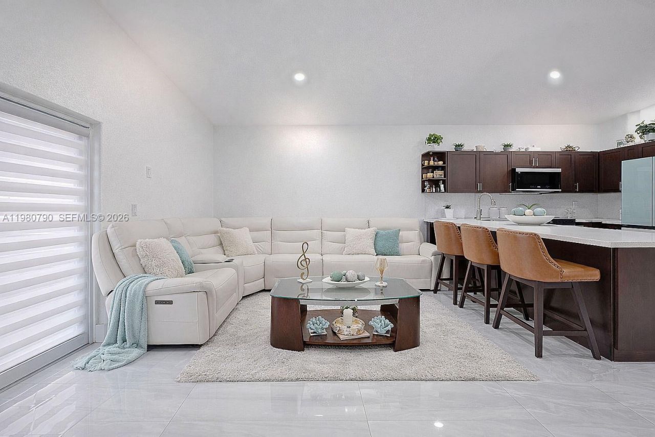 1405 SE 7th St, Homestead, FL 33033 Photo