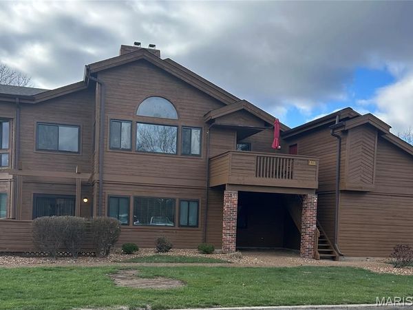 1401 Hemingway Lane, Unit H, Weldon Spring, MO 63304