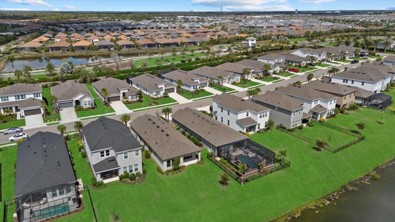 4255 Pond Brook Court, Bradenton, FL 34211 Photo