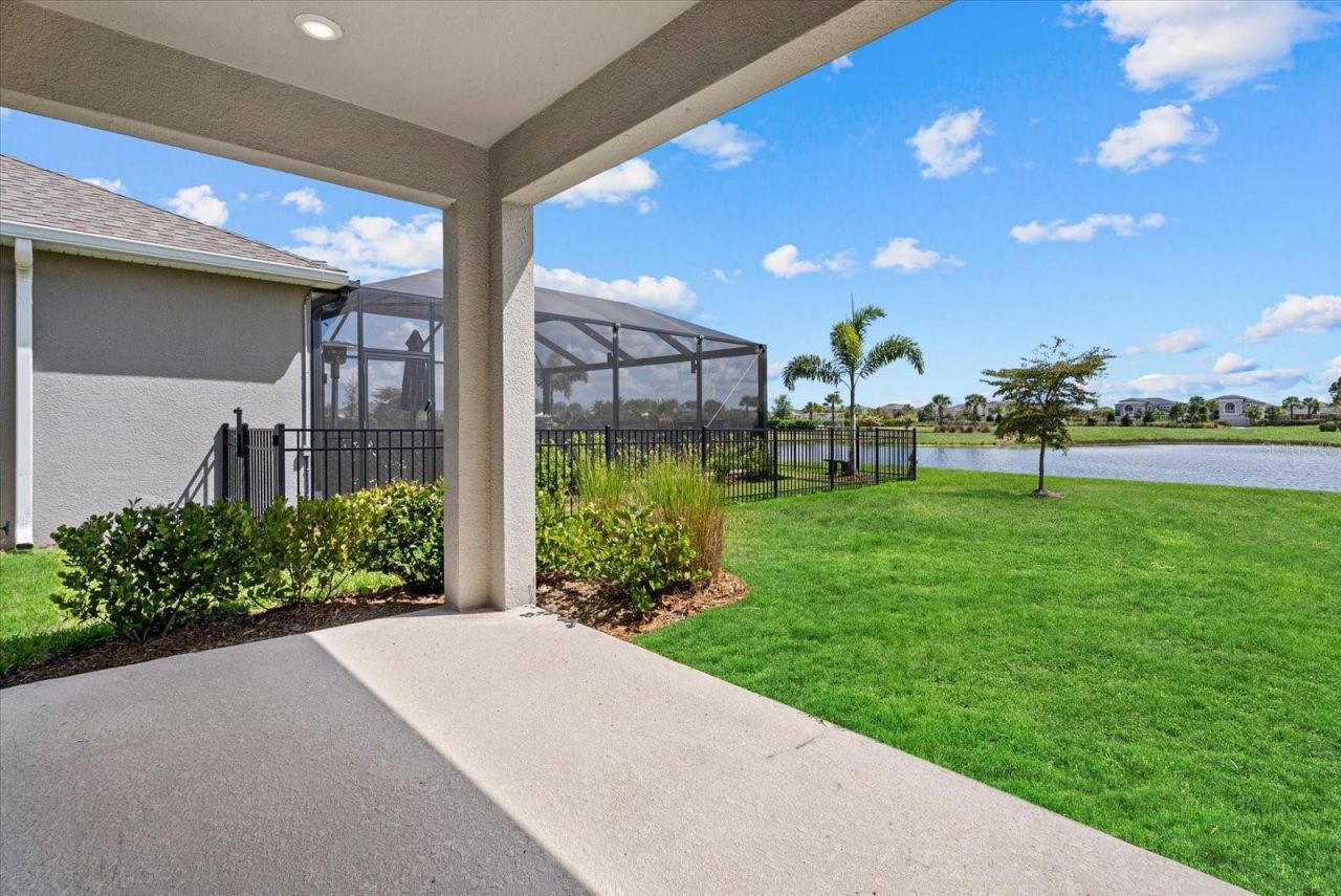 4255 Pond Brook Court, Bradenton, FL 34211 Photo