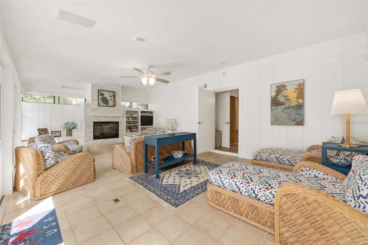 715 Seminole Ridge Road, Unit 1, Melrose, FL 32666 Photo