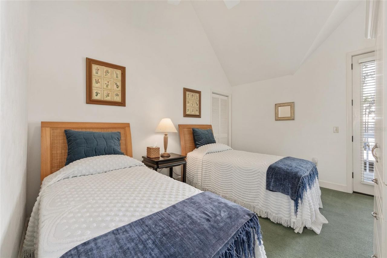 715 Seminole Ridge Road, Unit 1, Melrose, FL 32666 Photo