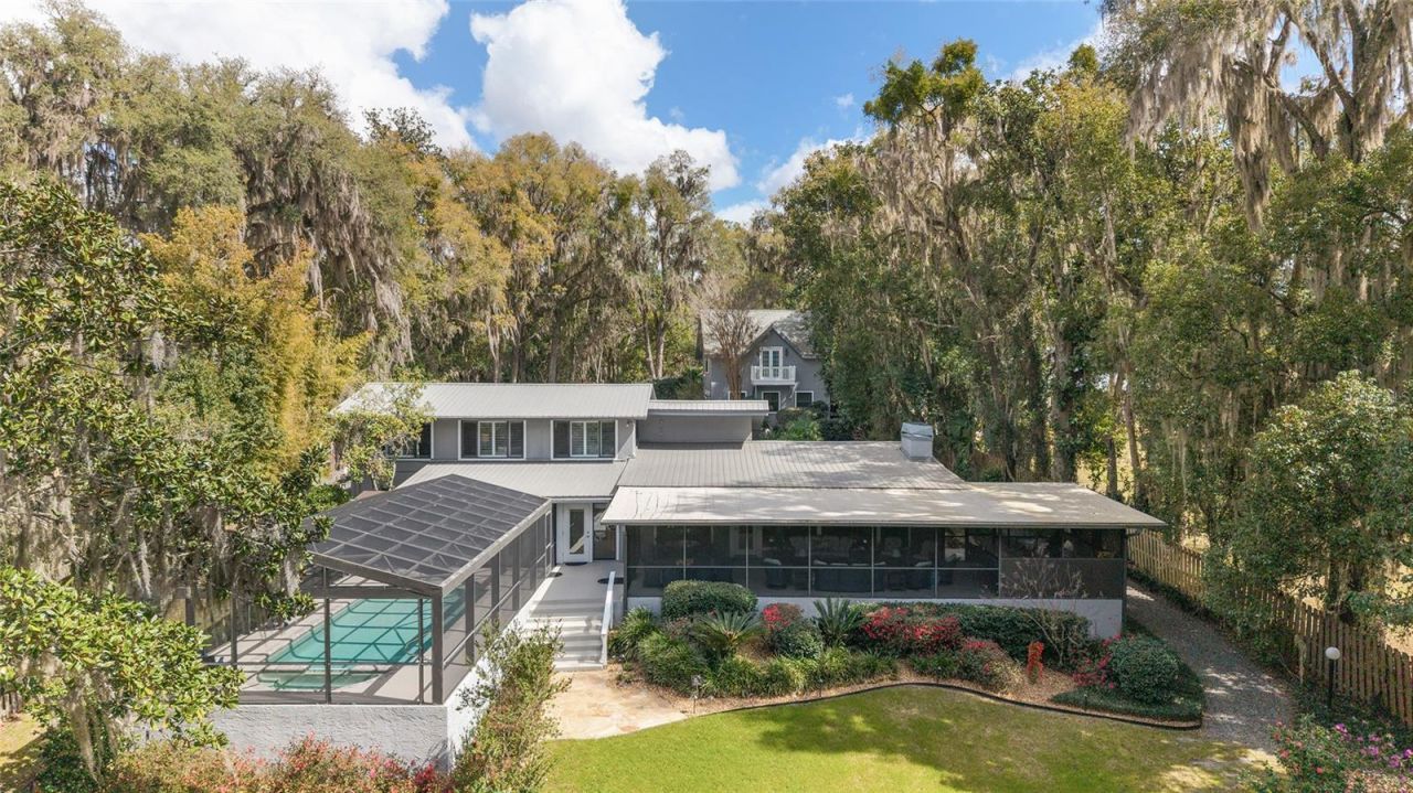 715 Seminole Ridge Road, Unit 1, Melrose, FL 32666 Photo