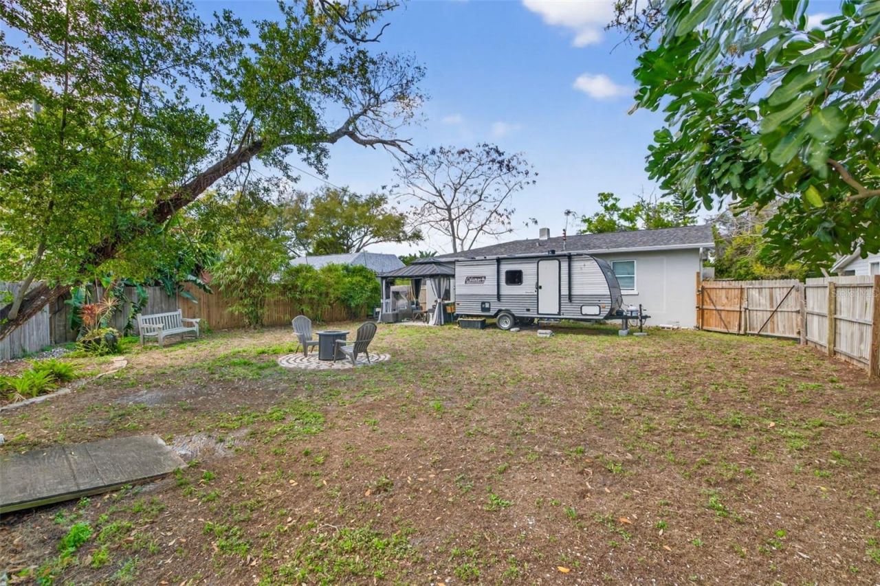 3178 12th Avenue N, Saint Petersburg, FL 33713 Photo