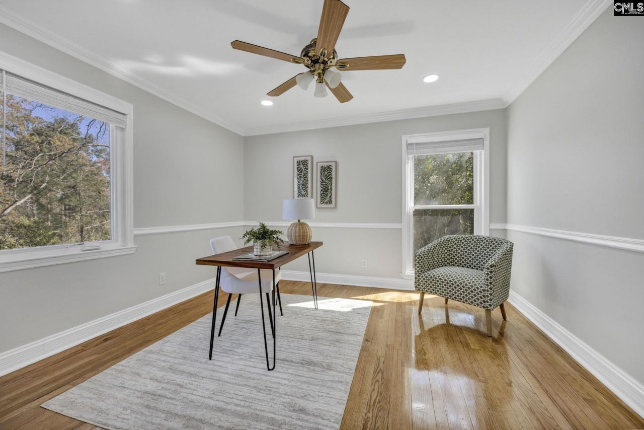 405 Park Lake Circle Photo 13